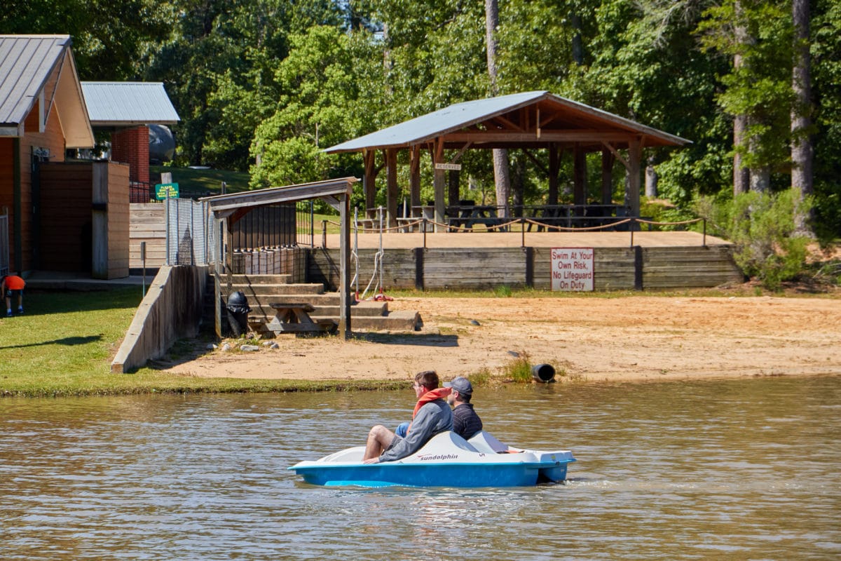 #1 RV Park Campground Resort in MS - Jellystone Park Pelahatchie MS - Yogi Bear’s fun, family-friendly RV park campground resort near Jackson MS - Full-hookup RV sites, campsites, cabins, waterpark.