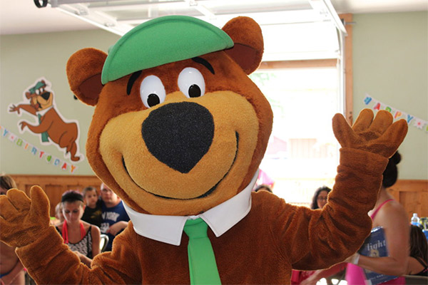 Yogi Bear’s Birthday | Yogi Bear's Birthday Party